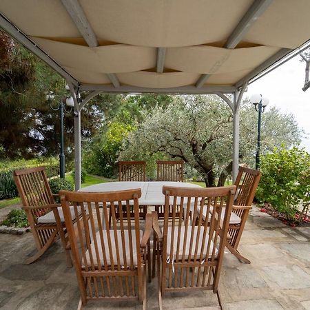 Villa Elia Kavala - Mediterranean Holiday Villa PalaiónTsiflíkion Extérieur photo